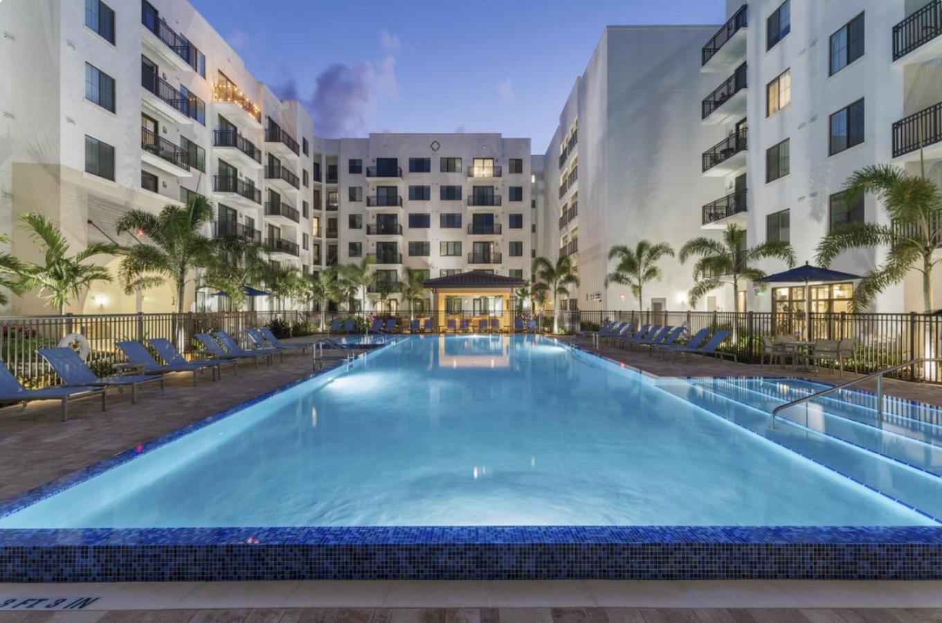 Cozy Retreat 2 Bedroom Hideaway Moments From The Sand Boynton Beach Esterno foto