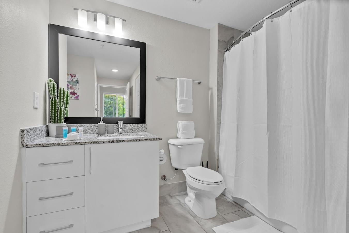 Cozy Retreat 2 Bedroom Hideaway Moments From The Sand Boynton Beach Esterno foto